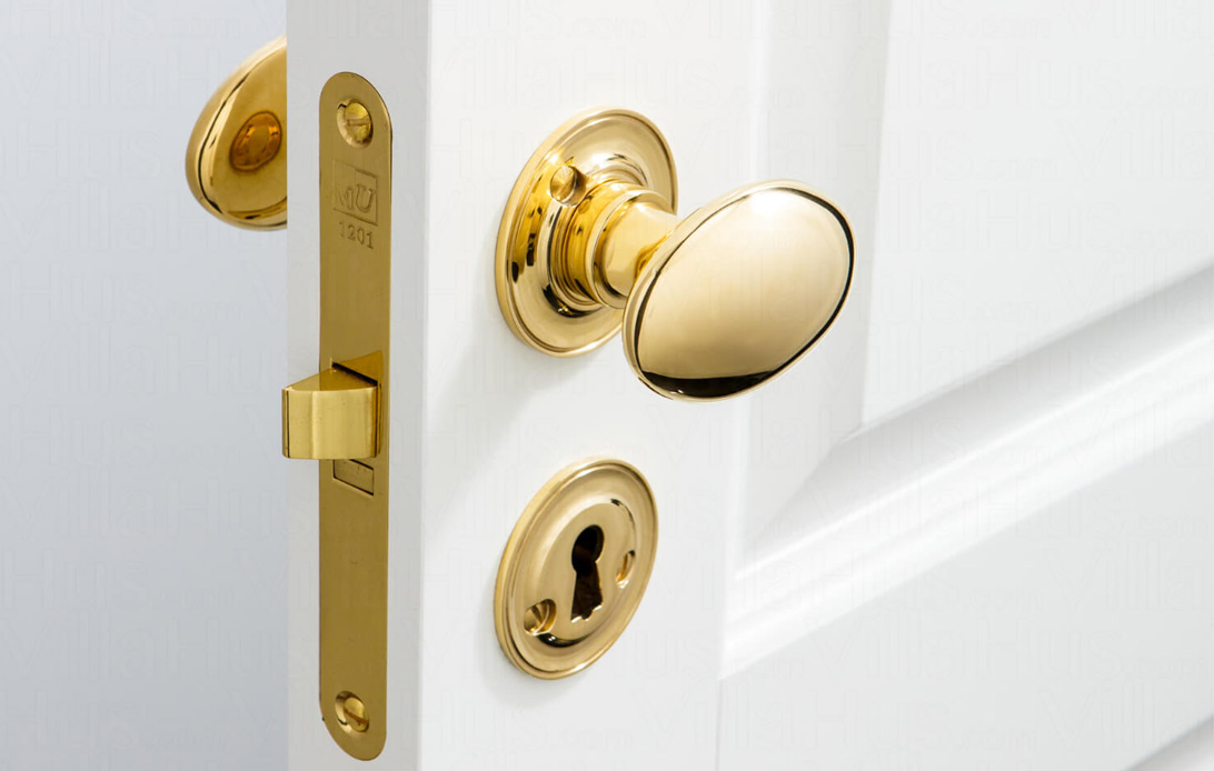 نقش طراحی در انتخاب یراق‌آلات درب